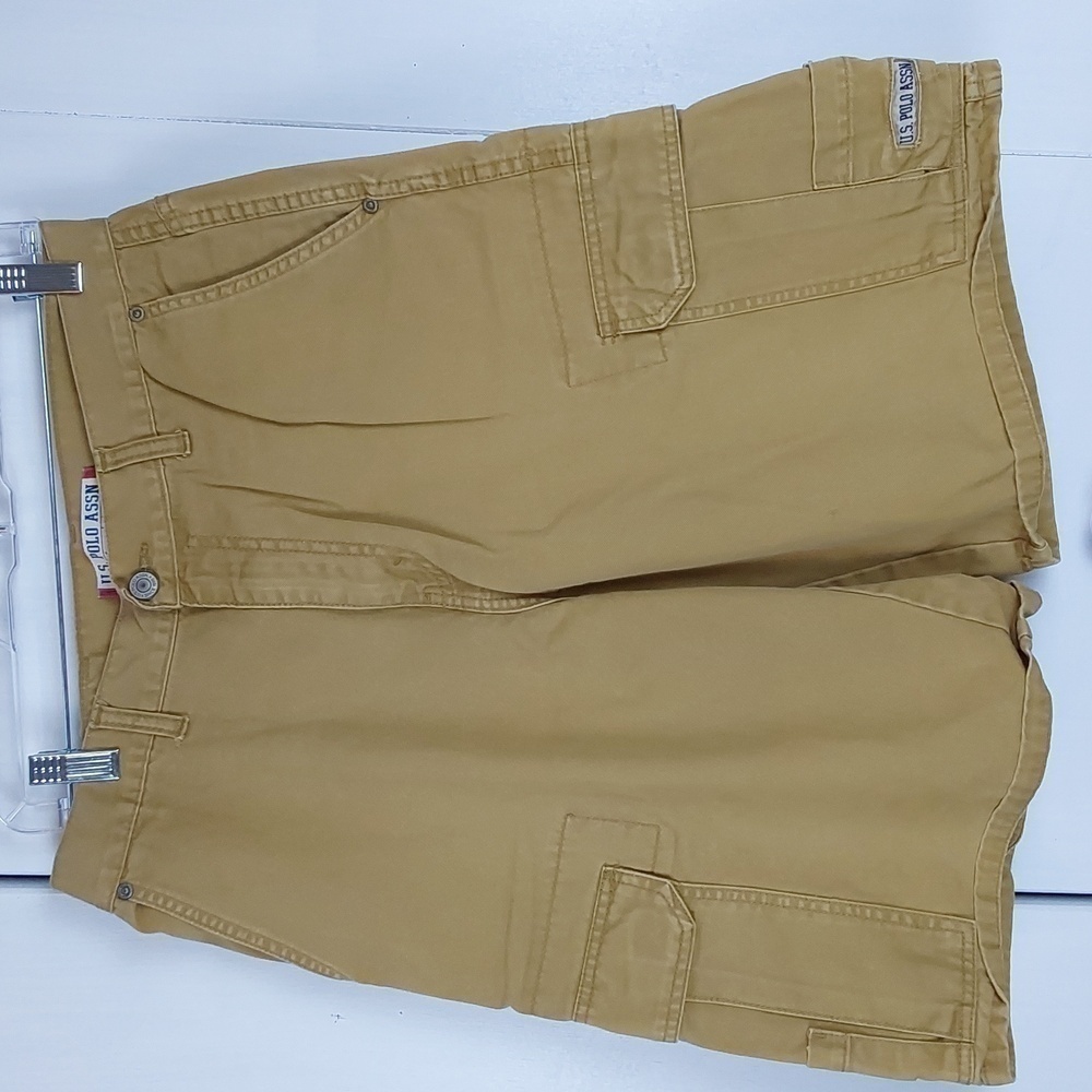 U.S Polo Assn |Mens Khaki Cargo Shorts Neutral Velcro Pockets Preppy Sz.31